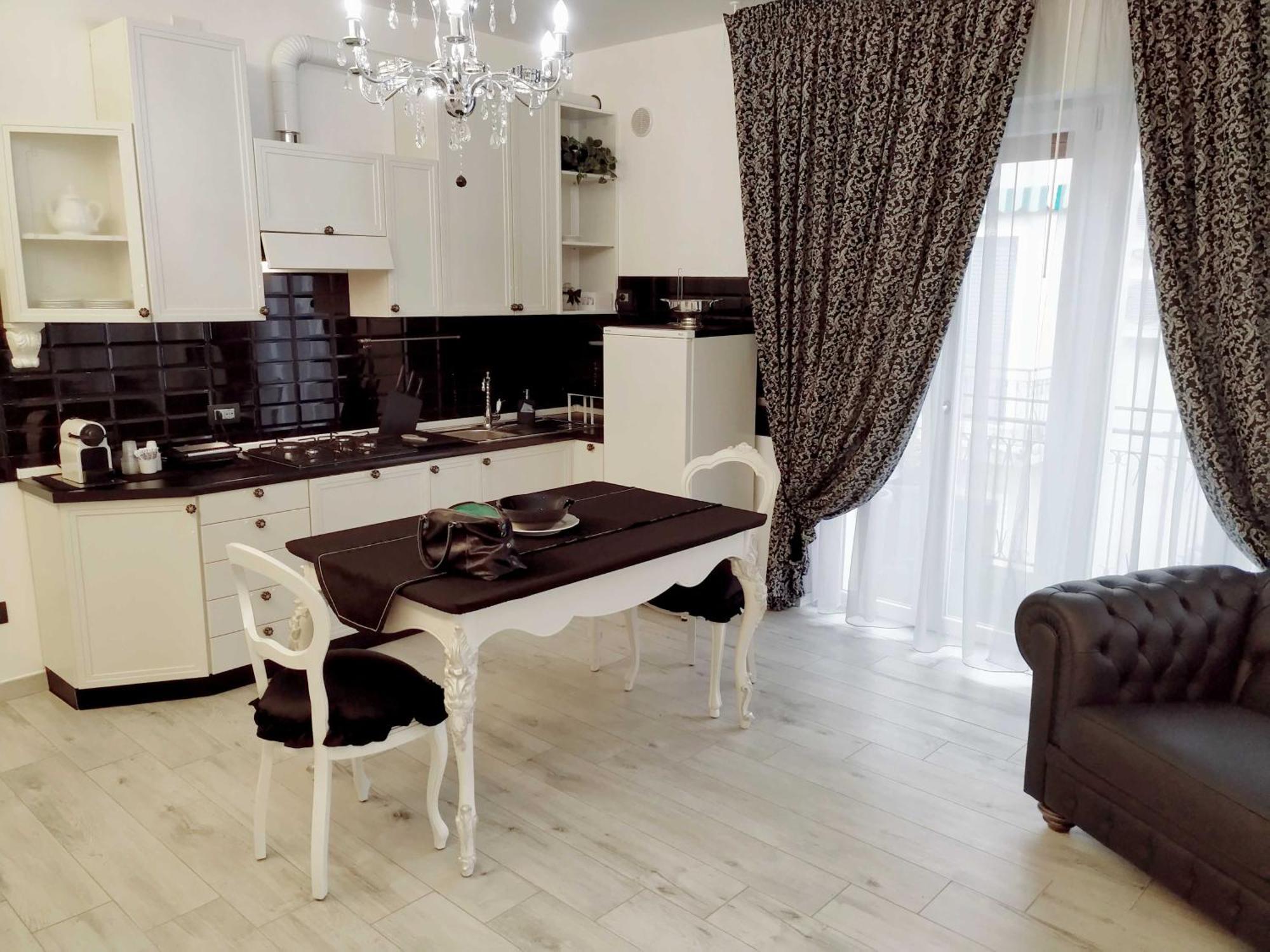 Alloggio Turistico Giulietta E Romeo - Intero Appartamento - Villafranca Di Verona, Zimmer, Holiday Rooms Luaran gambar